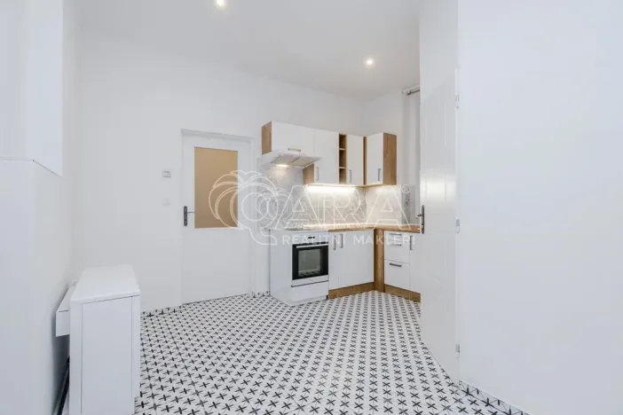 Pronájem bytu 3+1, Praha, Dalimilova, 82 m2