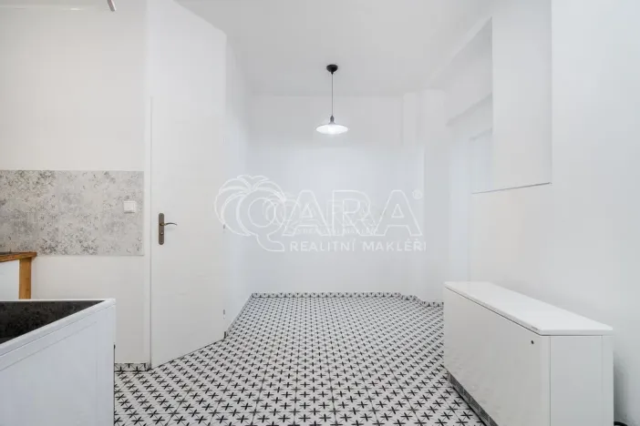 Pronájem bytu 3+1, Praha, Dalimilova, 82 m2