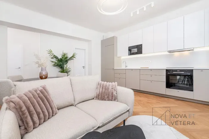 Prodej bytu 2+kk, Praha - Nusle, Nuselská, 53 m2