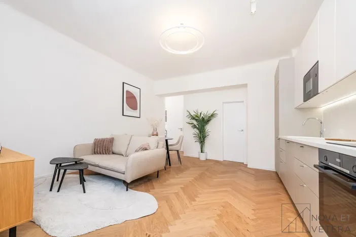 Prodej bytu 2+kk, Praha - Nusle, Nuselská, 53 m2