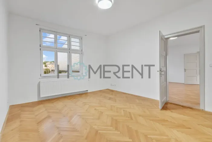 Pronájem kanceláře, Liberec - Liberec III-Jeřáb, nám. Soukenné, 106 m2