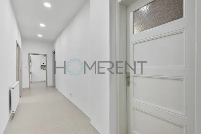 Pronájem kanceláře, Liberec - Liberec III-Jeřáb, nám. Soukenné, 106 m2