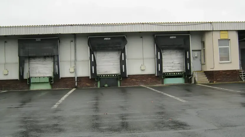 Pronájem skladu, Lom u Tachova, 10000 m2