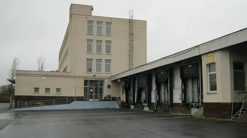 Pronájem skladu, Lom u Tachova, 10000 m2