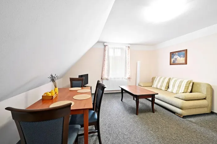 Prodej vícegeneračního domu, Nové Hamry, 660 m2