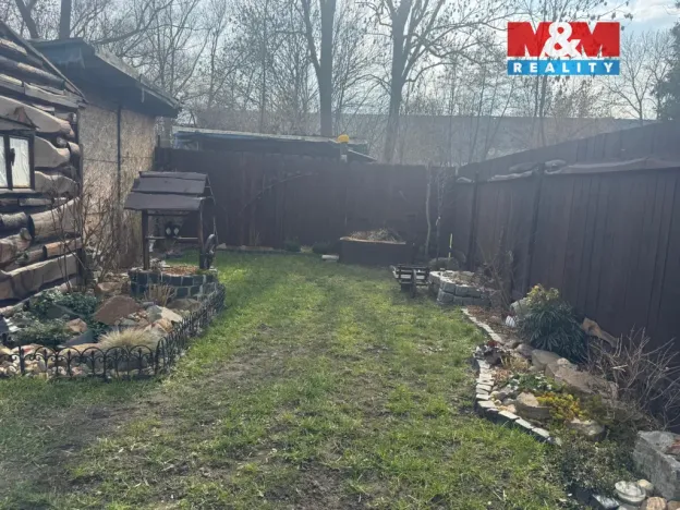 Prodej zahrady, Hostomice, Školní náměstí, 138 m2