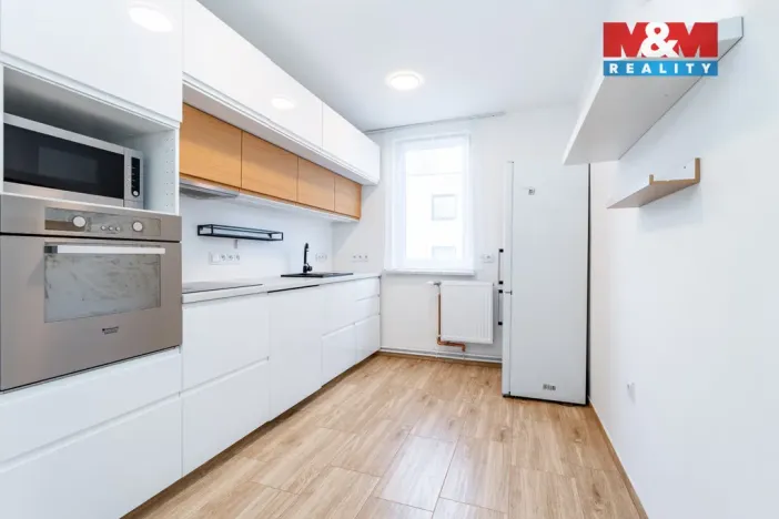 Prodej bytu 3+1, Nové Město na Moravě, Karníkova, 75 m2