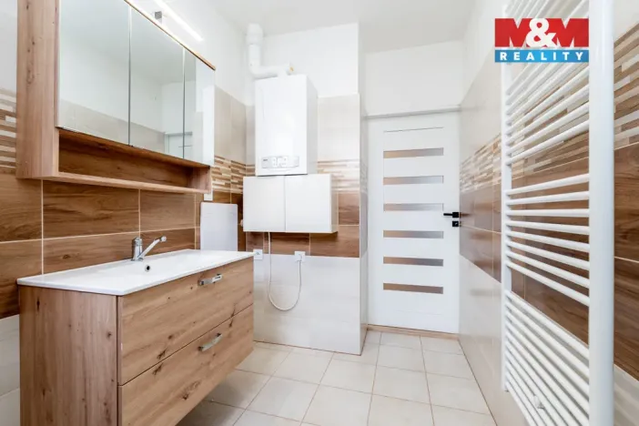 Prodej bytu 3+1, Nové Město na Moravě, Karníkova, 75 m2