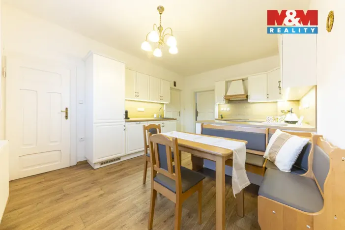 Prodej rodinného domu, Čáslav - Čáslav-Nové Město, Javorová, 111 m2