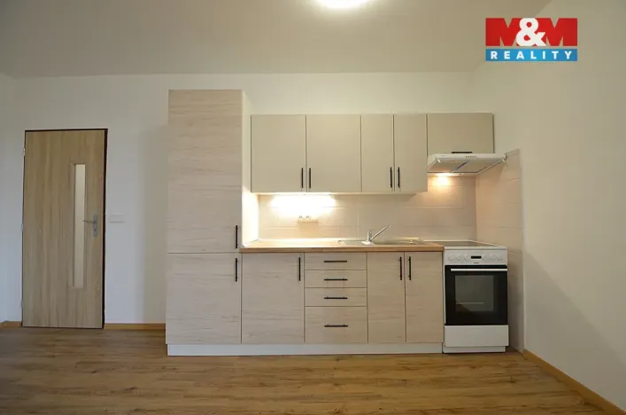 Pronájem bytu 1+kk, Vlčice, 50 m2