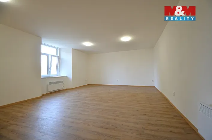 Pronájem bytu 1+kk, Vlčice, 50 m2
