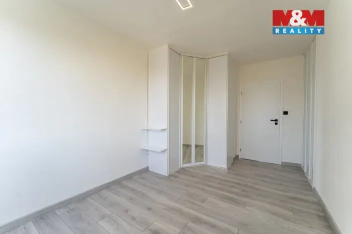 Prodej bytu 3+1, Kladno - Kročehlavy, U Hvězdy, 67 m2