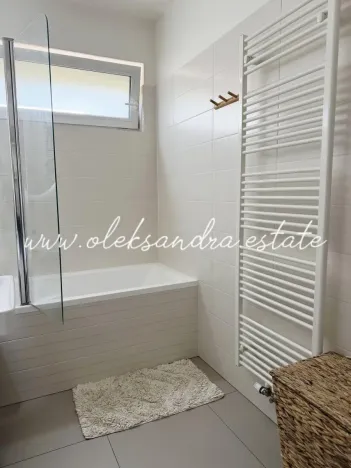 Prodej bytu 2+kk, Praha - Hloubětín, Saarinenova, 52 m2