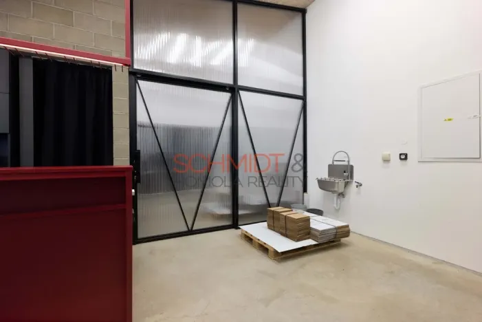 Prodej obchodního prostoru, Břeclav, Pyskatého, 146 m2