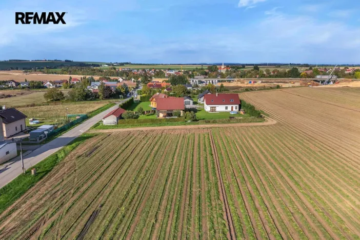 Prodej pozemku pro bydlení, Všestary, 1671 m2