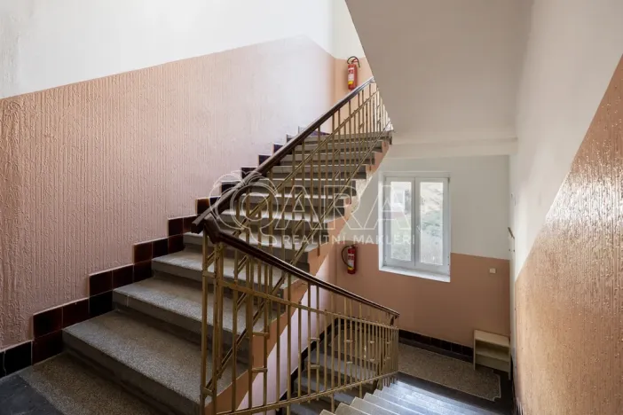 Prodej bytu 3+1, Praha - Vinohrady, Krátká, 79 m2