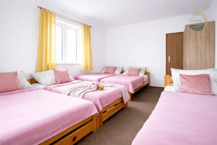 Prodej restaurace, Kakejcov, 545 m2