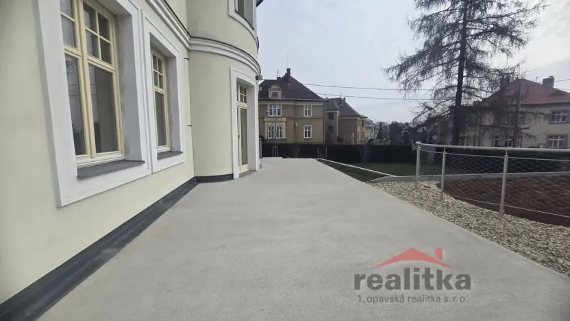 Pronájem bytu 3+1, Opava - Předměstí, Gudrichova, 139 m2