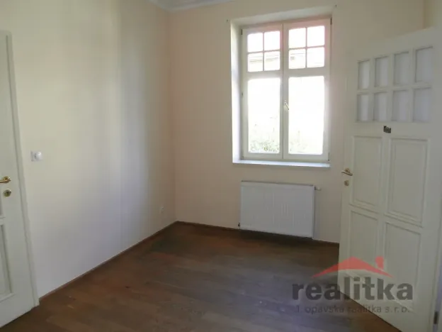 Pronájem bytu 3+1, Opava - Předměstí, Gudrichova, 139 m2