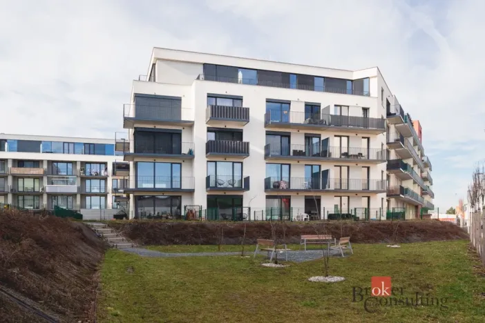 Pronájem bytu 2+kk, Plzeň - Jižní Předměstí, Železná, 52 m2