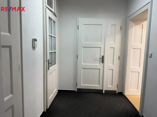 Pronájem kanceláře, Ostrava - Slezská Ostrava, náměstí Jurije Gagarina, 165 m2