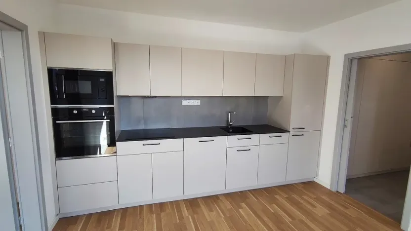 Pronájem bytu 2+kk, Strakonice - Strakonice II, Dukelská, 47 m2