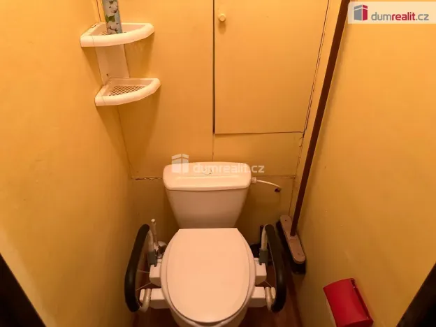 Prodej bytu 2+1, Kadaň, Budovatelů, 55 m2