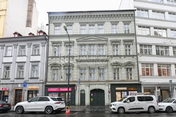 Pronájem kanceláře, Praha - Nové Město, Spálená, 127 m2