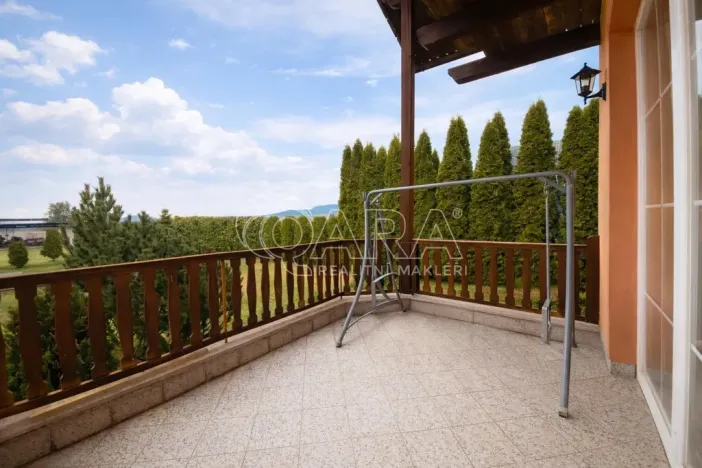 Prodej rodinného domu, Věšín, 209 m2