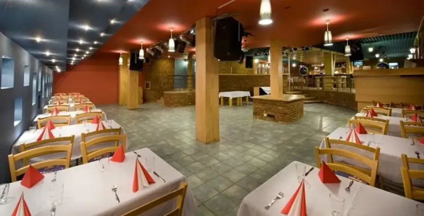 Prodej komerční nemovitosti, Třebíč, Karlovo nám., 5000 m2