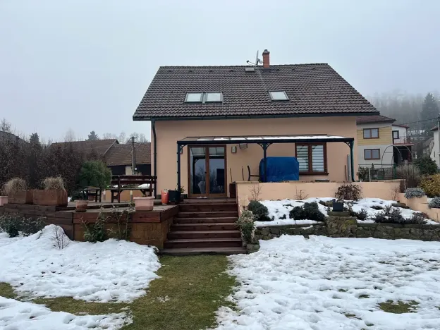 Prodej rodinného domu, Netín, 180 m2