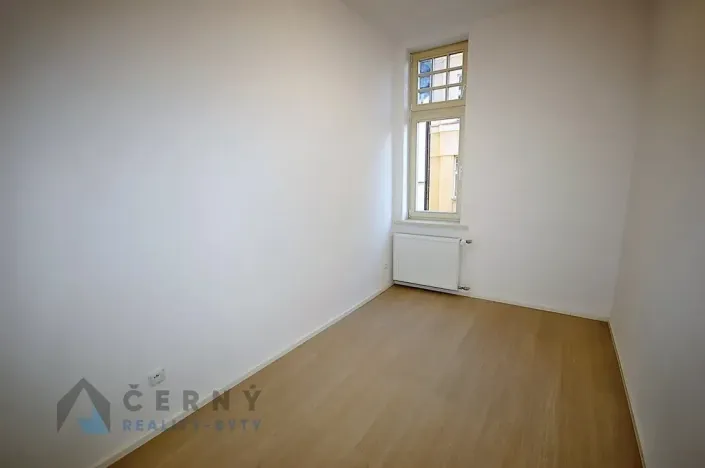 Prodej bytu 2+1, Liberec, Liliová, 149 m2