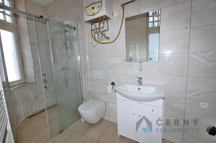 Prodej bytu 2+1, Liberec, Liliová, 149 m2