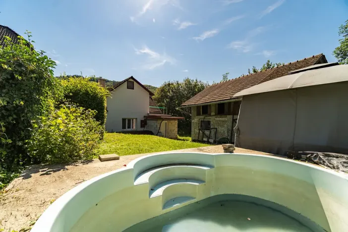 Prodej rodinného domu, Vsetín - Horní Jasenka, 120 m2