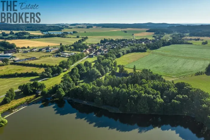 Prodej komerční, Buzice, 1800 m2