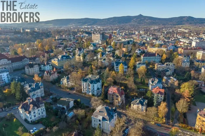 Pronájem kanceláře, Liberec - Liberec I-Staré Město, Vítězná, 230 m2