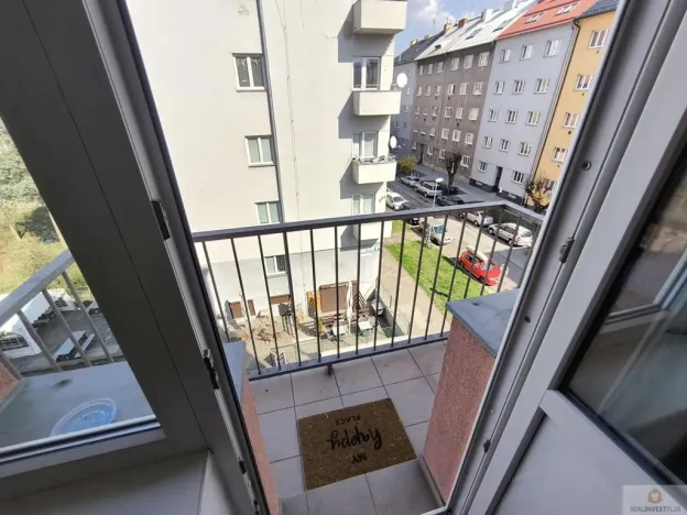 Pronájem bytu 1+1, Olomouc - Hodolany, Zeyerova, 47 m2