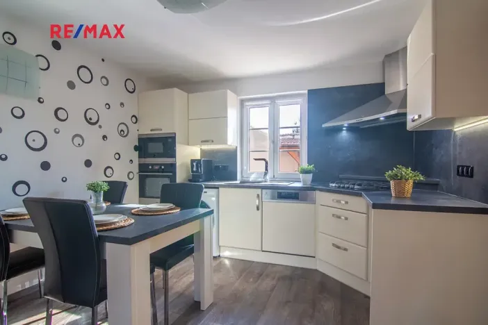 Prodej rodinného domu, Břeclav, Nádražní, 158 m2