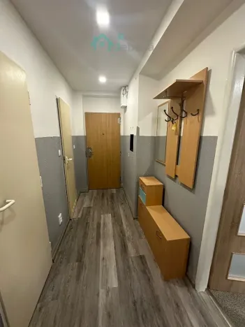 Pronájem bytu 3+1, Pardubice, Na Drážce, 70 m2