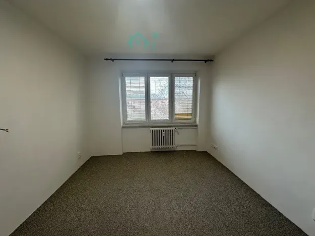 Pronájem bytu 3+1, Pardubice, Na Drážce, 70 m2