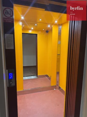 Pronájem bytu 2+1, Opava, Edvarda Beneše, 59 m2