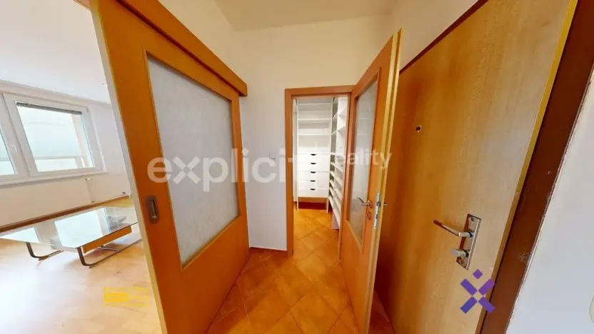 Pronájem bytu 3+1, Zlín, Budovatelská, 68 m2