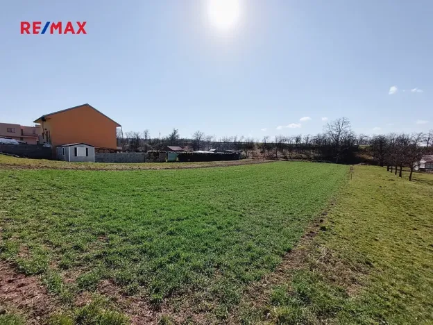 Prodej pozemku pro bydlení, Prace, 842 m2