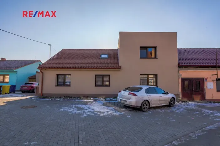 Prodej rodinného domu, Miroslav, Kostelní, 210 m2