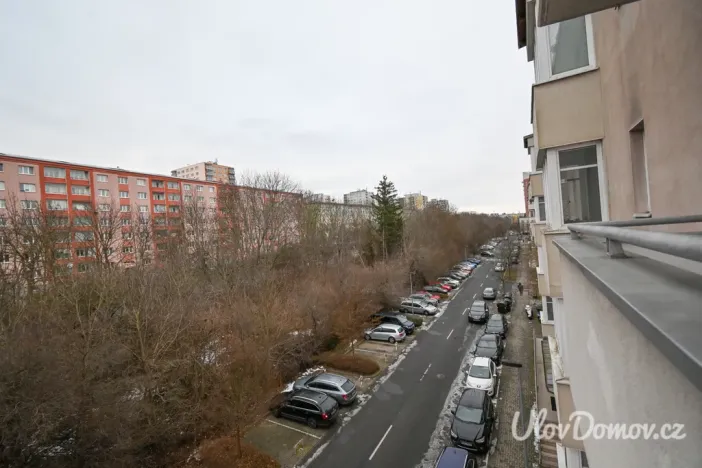 Pronájem bytu 1+kk, Praha - Záběhlice, Mikanova, 33 m2