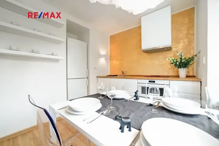 Pronájem bytu 2+1, Mikulov, 22. dubna, 52 m2