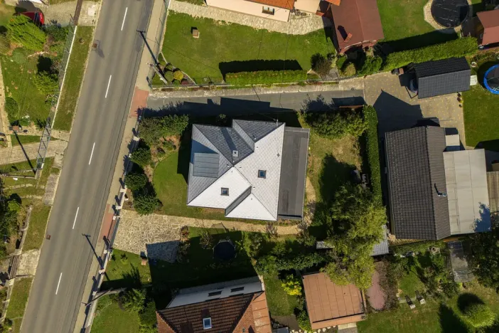 Prodej rodinného domu, Zlín - Kostelec, Lešenská, 200 m2