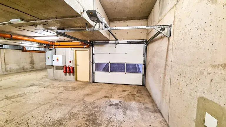 Prodej garážového stání, Brno, Táborská, 15 m2