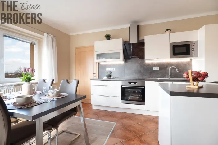 Prodej rodinného domu, Praha - Miškovice, Všetatská, 172 m2