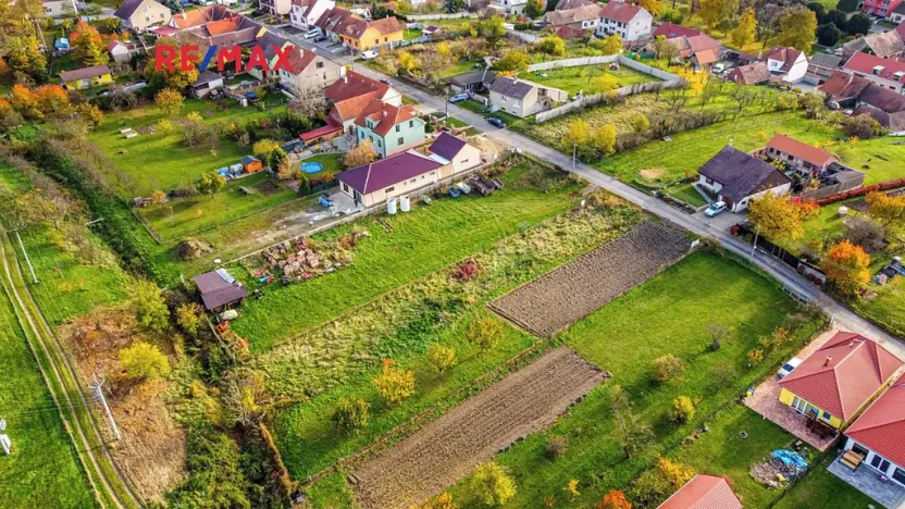 Prodej pozemku pro bydlení, Bavory, 854 m2